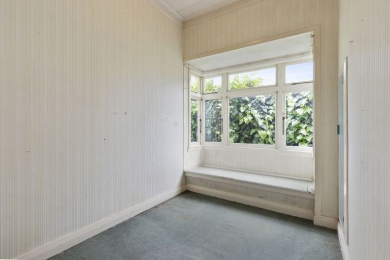 Photo of property in 98 Waterloo Road, Hutt Central, Lower Hutt, 5010