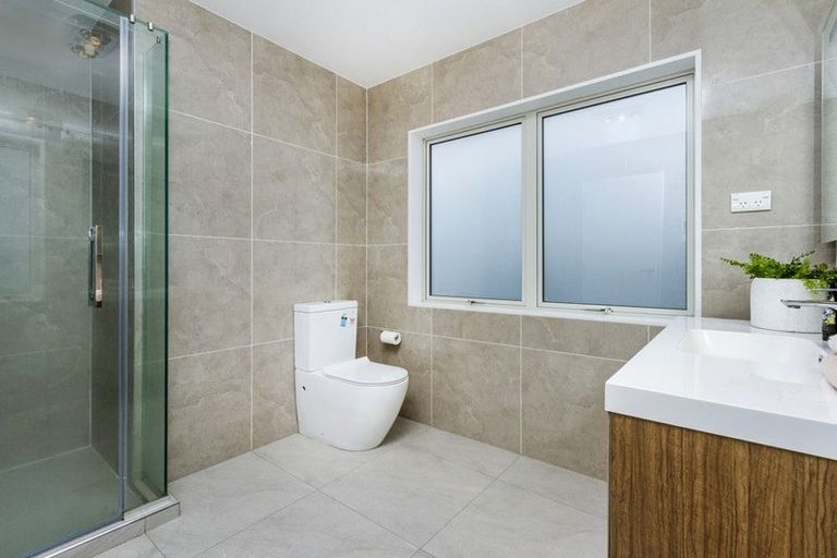 Photo of property in 23a Manuwai Road, Torbay, Auckland, 0630