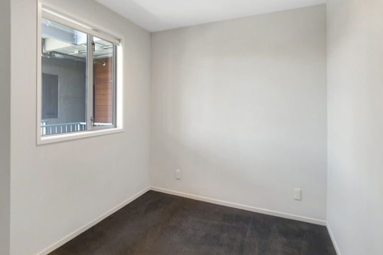 Photo of property in 202/160d Hobsonville Point Road, Hobsonville, Auckland, 0616