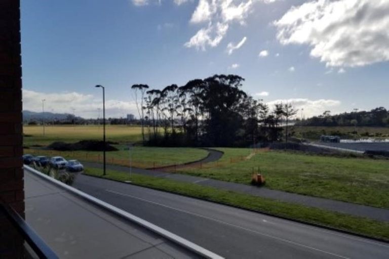 Photo of property in 10/4 Stables Lane, Silverdale, 0932