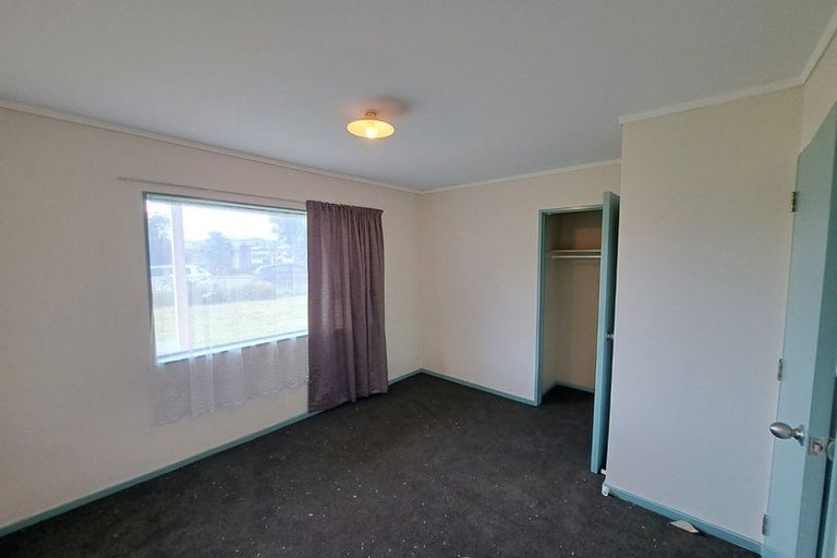 Photo of property in 1/303 Massey Road, Mangere East, Auckland, 2024