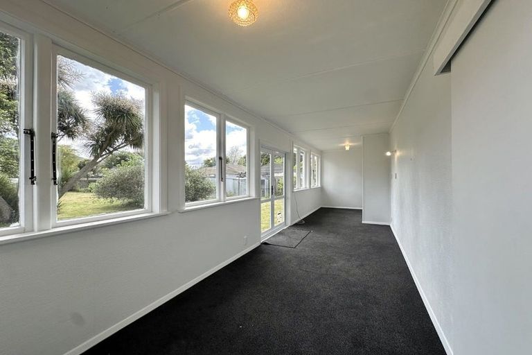 Photo of property in 122 Mcleod Street, Elderslea, Upper Hutt, 5018