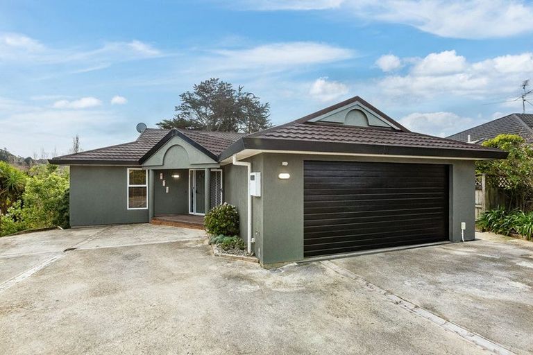 Photo of property in 30 Musket Lane, Whitby, Porirua, 5024