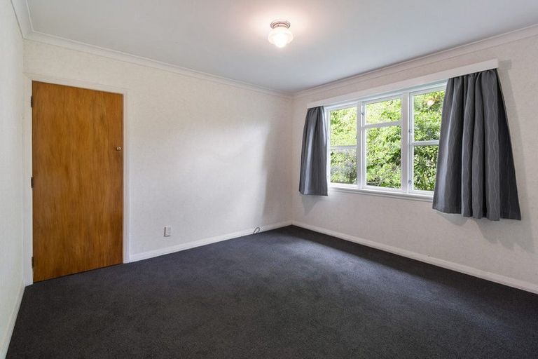 Photo of property in 24 Kent Crescent, Awapuni, Palmerston North, 4412