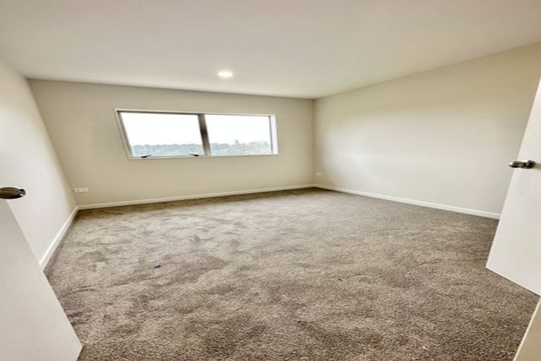 Photo of property in 17c Balmain Road, Birkenhead, Auckland, 0626