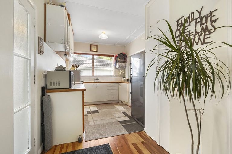 Photo of property in 8 Norman Street, Nawton, Hamilton, 3200