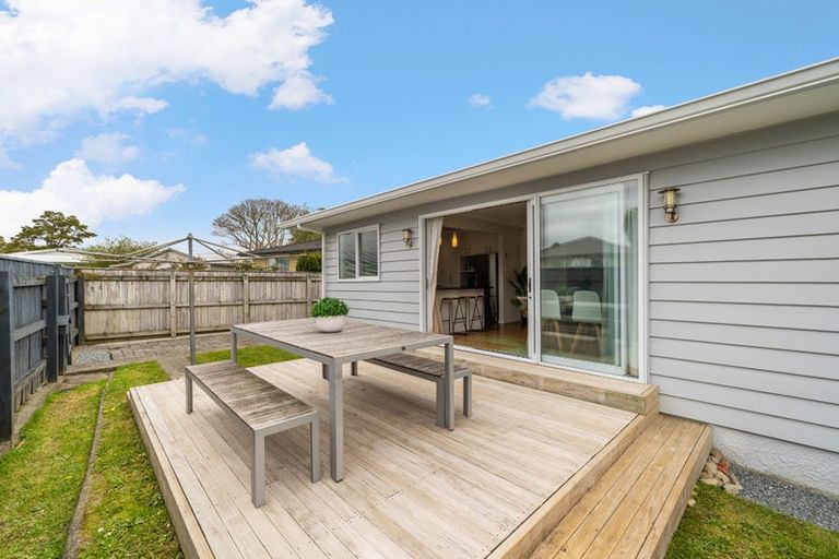 Photo of property in 2 Mitre Grove, Trentham, Upper Hutt, 5018