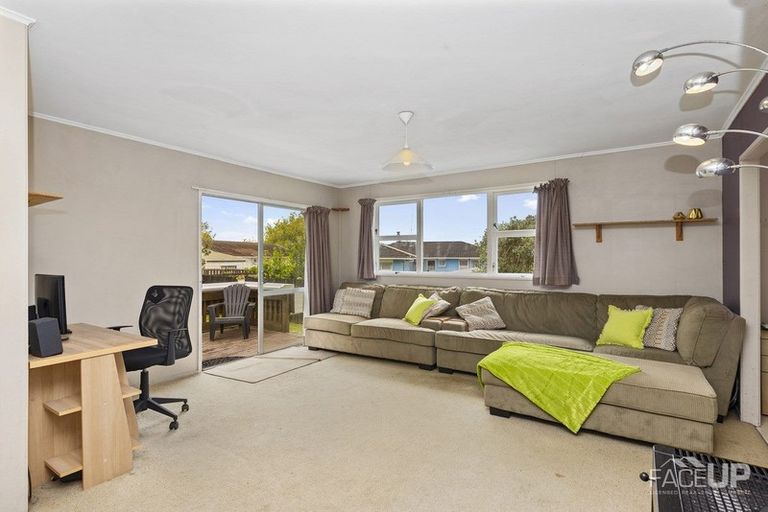 Photo of property in 13 Parma Place, Henderson, Auckland, 0612