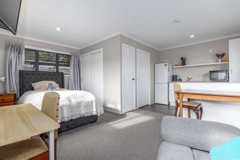 Photo of property in 74 Kennedy Drive, Levin, 5510