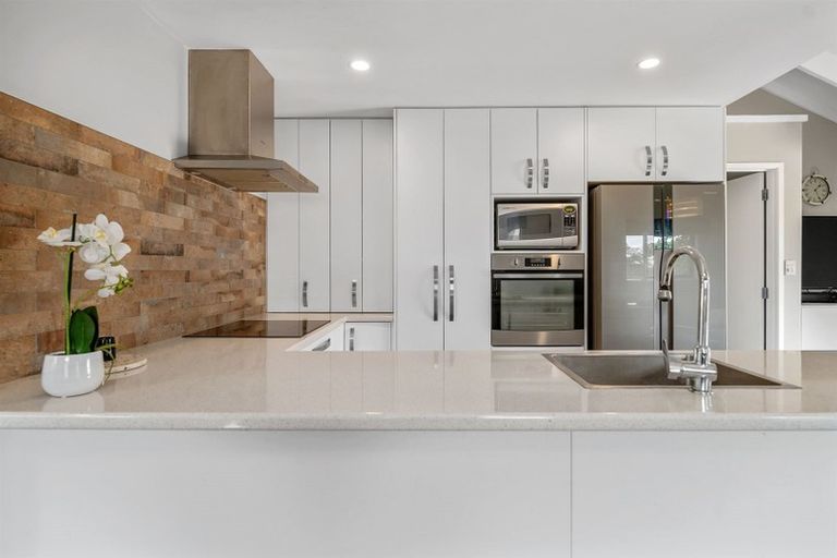 Photo of property in 46 Cumberland Crescent, Welcome Bay, Tauranga, 3112