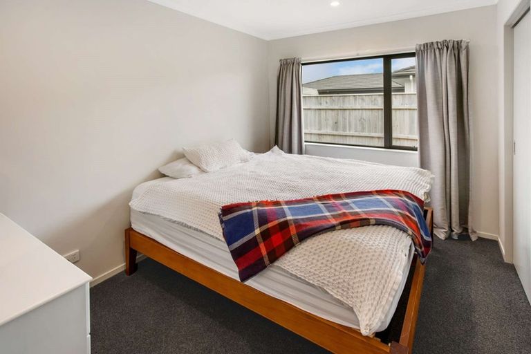 Photo of property in 21 Story Street, Foxton Beach, Foxton, 4815