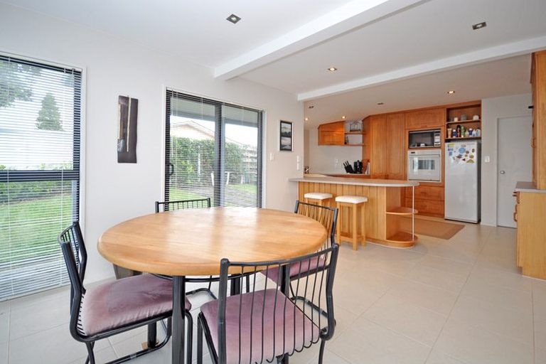 Photo of property in 19 Ridge Road, Tairua, 3508