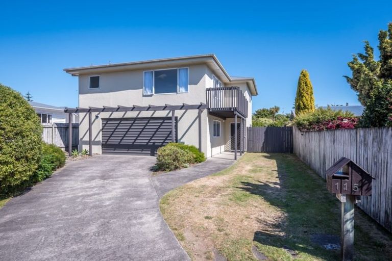 Photo of property in 115 Alexander Road, Raumati Beach, Paraparaumu, 5032