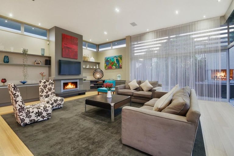 Photo of property in 12 Highlight Parade, Te Atatu South, Auckland, 0610