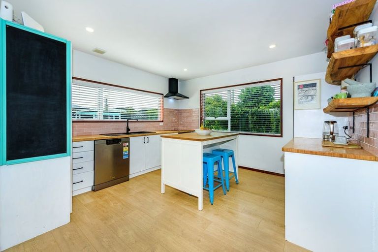 Photo of property in 1/42 Rocking Horse Road, Southshore, Christchurch, 8062