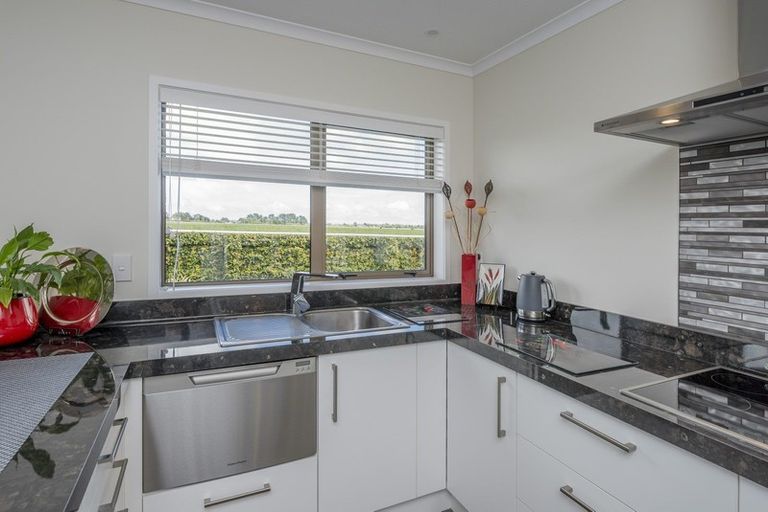Photo of property in 57/91 Mako Mako Road, Levin, 5510