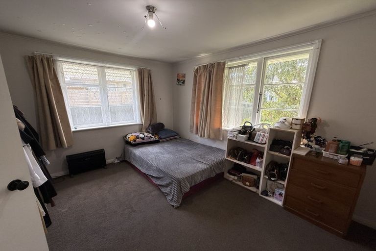 Photo of property in 1132a High Street, Taita, Lower Hutt, 5011