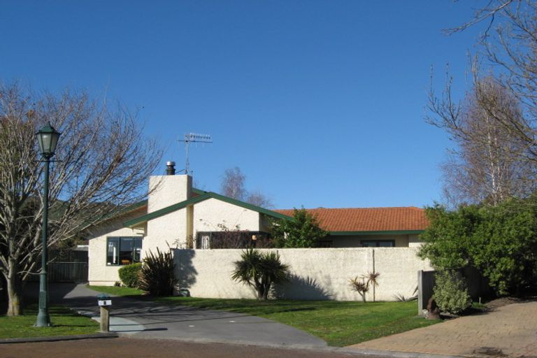 Photo of property in 6 Kingsgate Way, Havelock North, 4130