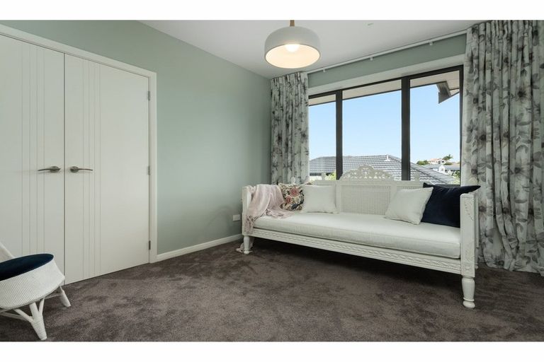 Photo of property in 100 Condor Drive, Pyes Pa, Tauranga, 3112