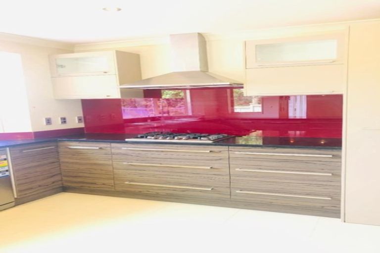 Photo of property in 219 Hill Road, The Gardens, Auckland, 2105