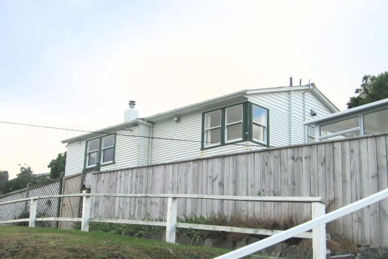 Photo of property in 19 Victory Avenue, Karori, Wellington, 6012