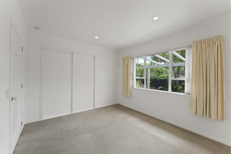 Photo of property in 14 Millwood Place, Silverstream, Upper Hutt, 5019