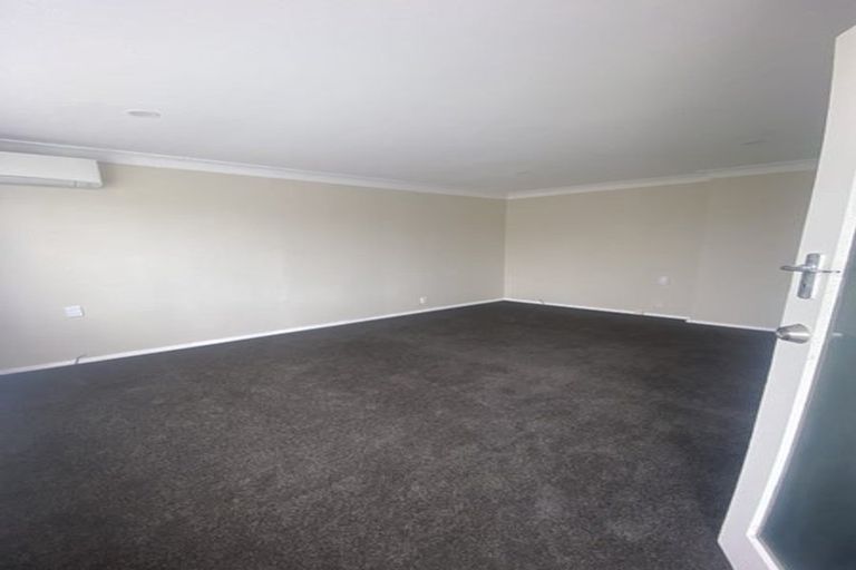 Photo of property in 44 Winchester Street, Levin, 5510