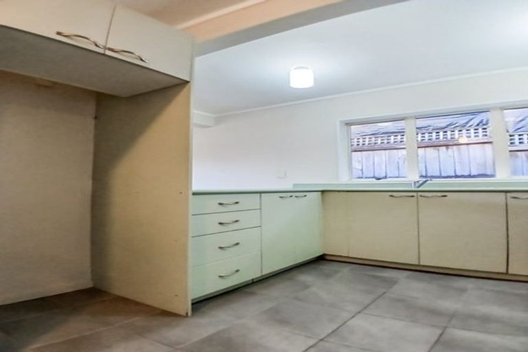 Photo of property in 53 Central Park Drive, Te Atatu South, Auckland, 0610