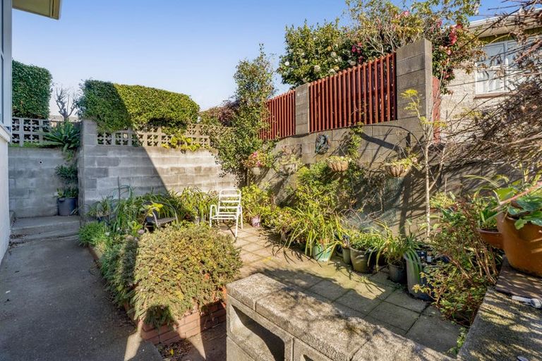 Photo of property in 6 Norwich Avenue, Spotswood, New Plymouth, 4310