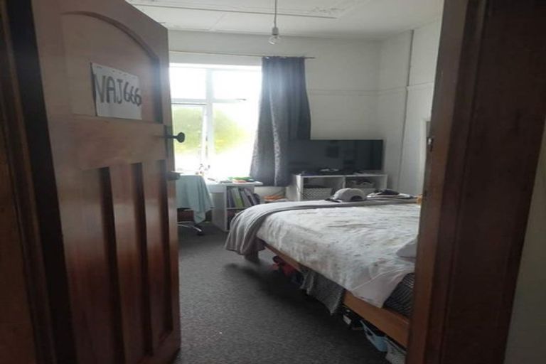 Photo of property in 122 Frederick Street, North Dunedin, Dunedin, 9016