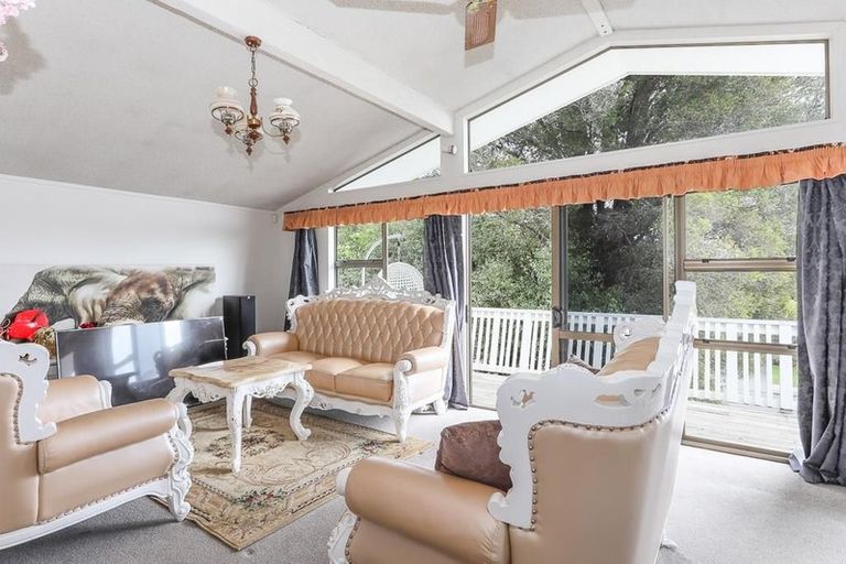 Photo of property in 2 Selwyn Road, Lynmore, Rotorua, 3010