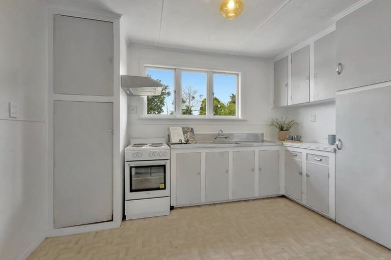 Photo of property in 195 South Road, Spotswood, New Plymouth, 4310