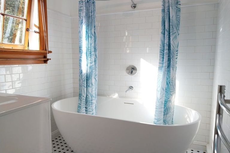 Photo of property in 23 Ascot Street, Thorndon, Wellington, 6011