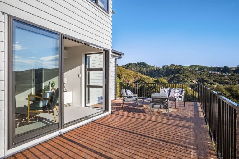 Photo of property in 176b Navigation Drive, Whitby, Porirua, 5024