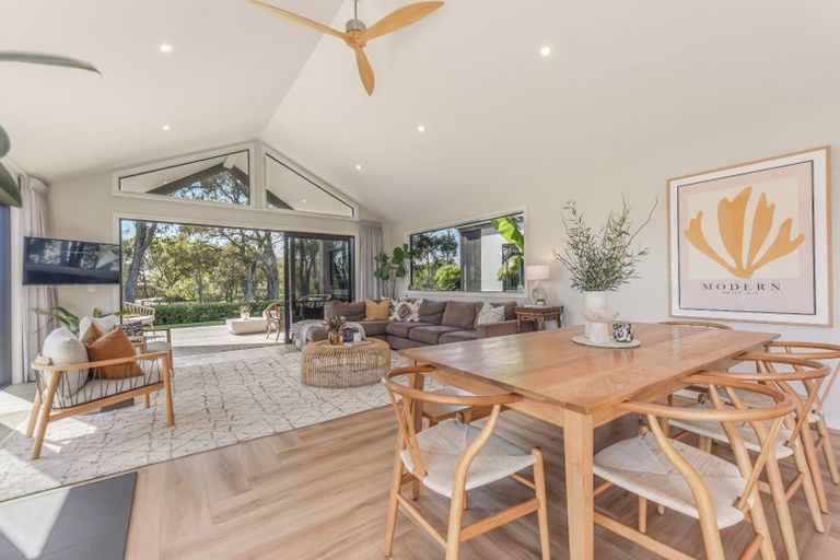 Photo of property in 21 Rana Place, Mapua, 7005