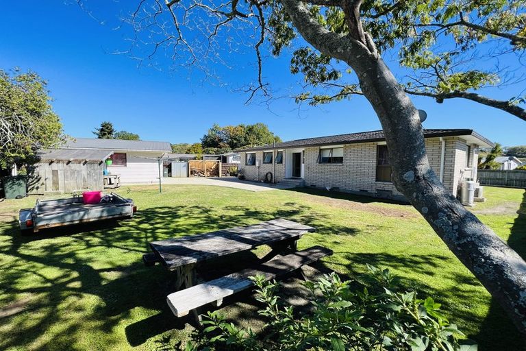 Photo of property in 70 Peter Lippa Drive, Kawerau, 3127