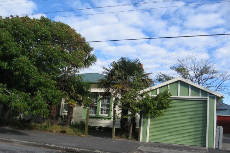 Photo of property in 1 Hector Street, Petone, Lower Hutt, 5012