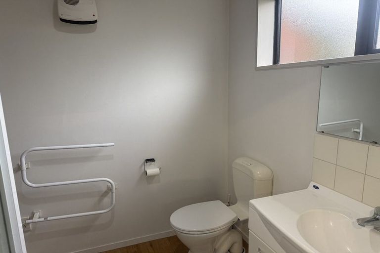 Photo of property in 22a George Street, Riccarton, Christchurch, 8041