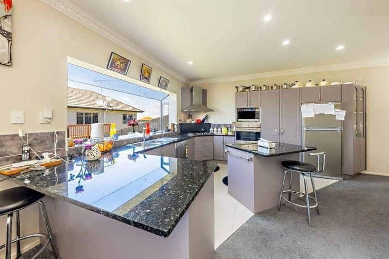 Photo of property in 29 Chieftain Rise, Goodwood Heights, Auckland, 2105