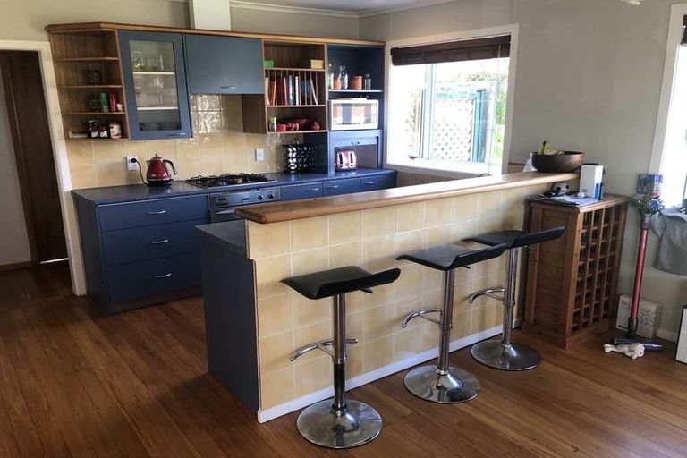 Photo of property in 273 Tukapa Street, Hurdon, New Plymouth, 4310