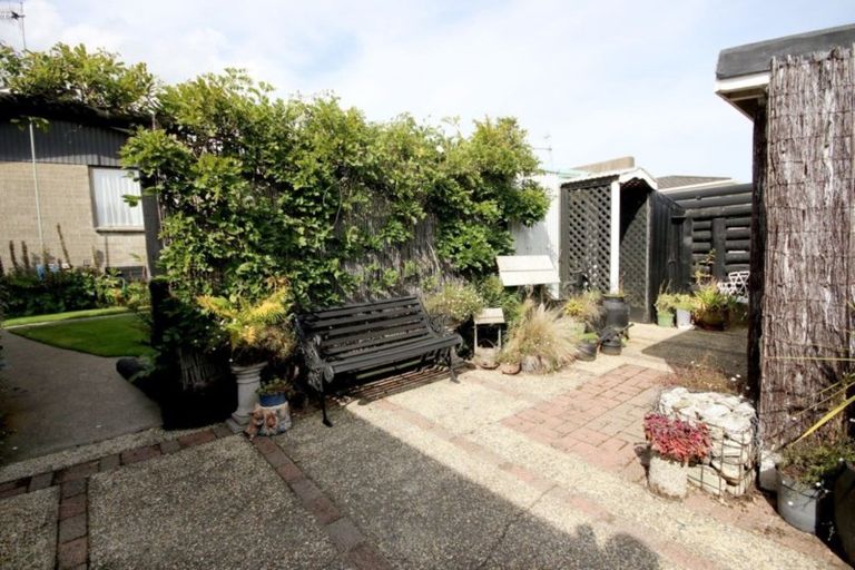 Photo of property in 66 Gloucester Street, Waikiwi, Invercargill, 9810