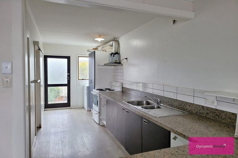 Photo of property in 2/43 Brockworth Place, Riccarton, Christchurch, 8011