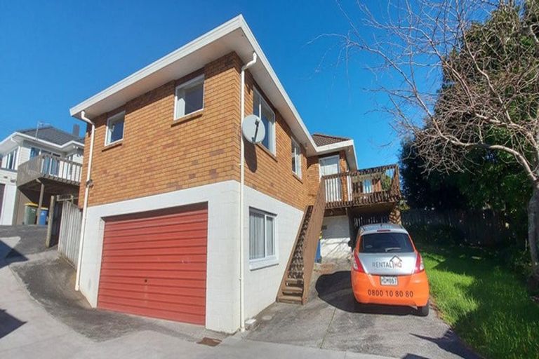 Photo of property in 187 Edmonton Road, Te Atatu South, Auckland, 0610
