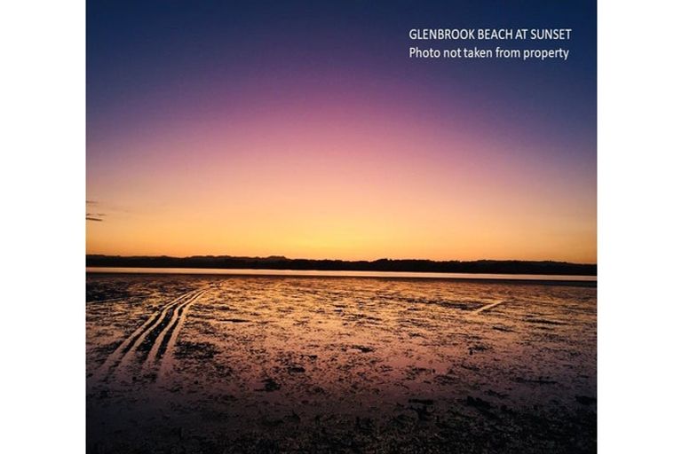 Photo of property in 20 Orawahi Road, Glenbrook, 2681