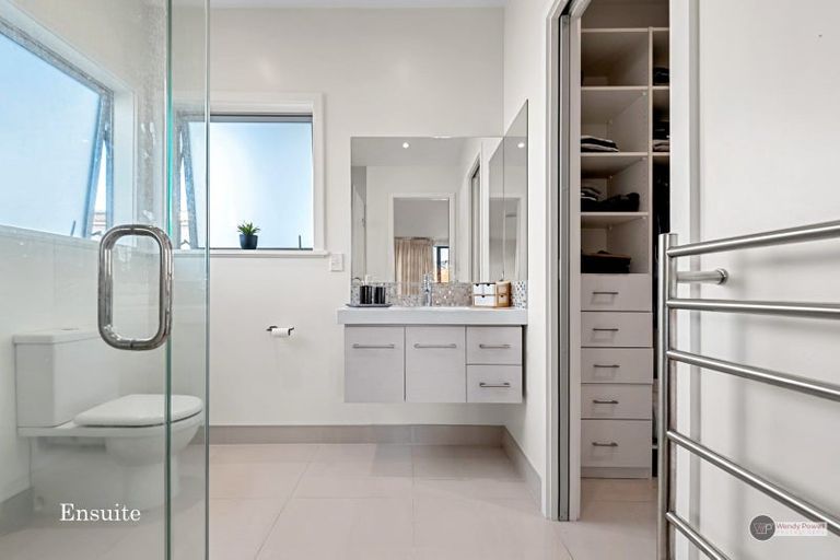 Photo of property in 2 Buick Street, Petone, Lower Hutt, 5012