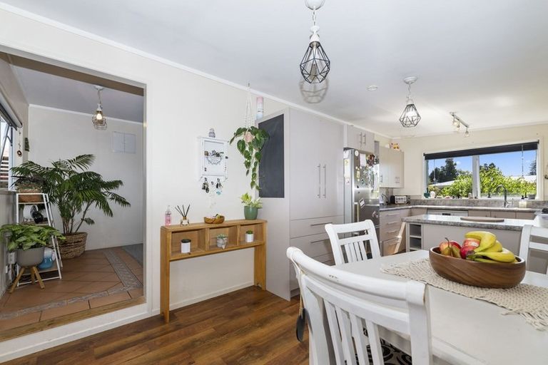 Photo of property in 27 Bidois Road, Fairy Springs, Rotorua, 3015