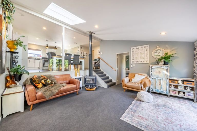 Photo of property in 10 Seymour Grove, Kingsley Heights, Upper Hutt, 5018