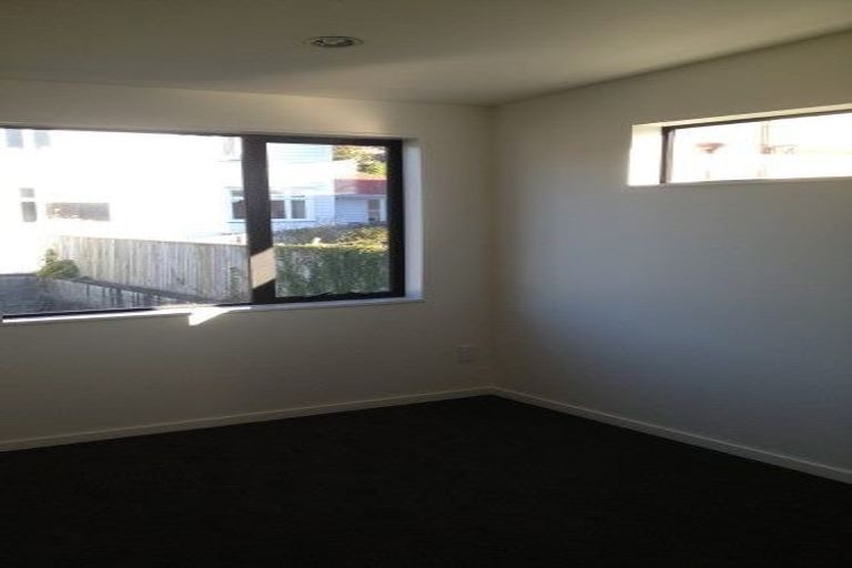 Photo of property in 12/11 Gordon Place, Newtown, Wellington, 6021