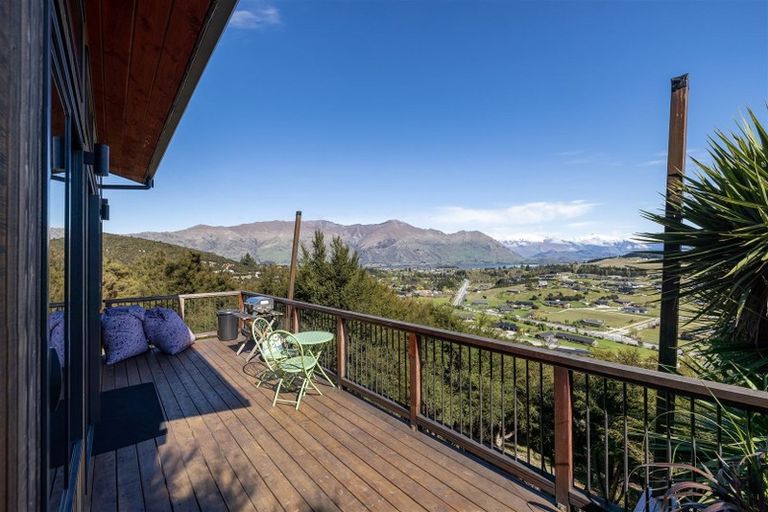 Photo of property in 697 Aubrey Road, Albert Town, Wanaka, 9305