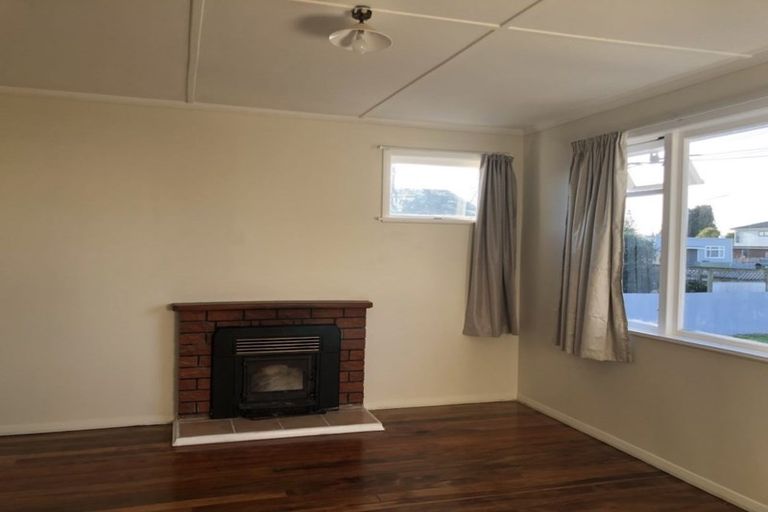 Photo of property in 35 Keepa Street, Levin, 5510